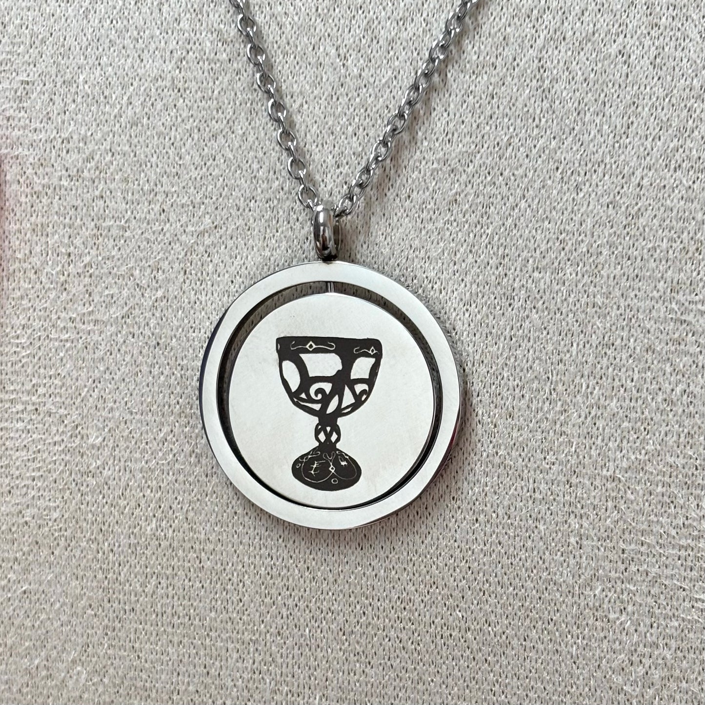 Collier Coupe Mortelle